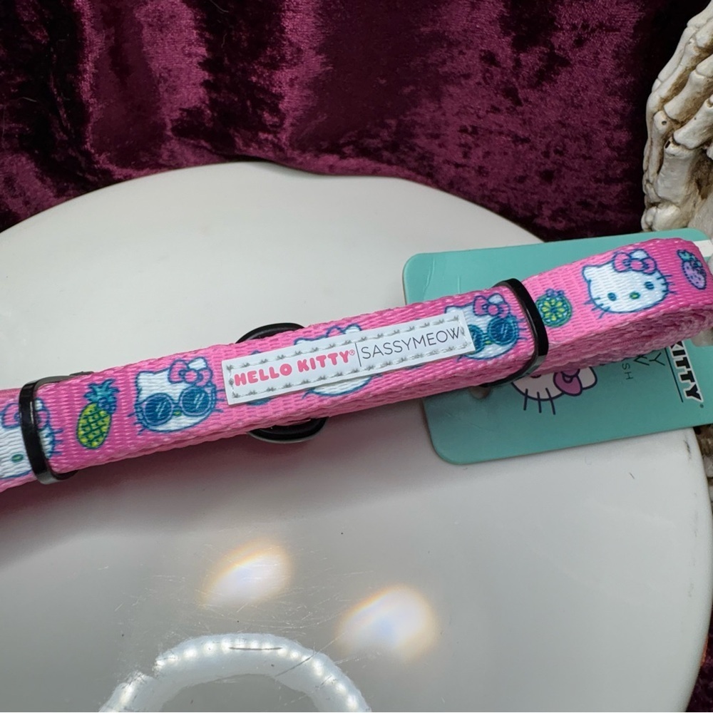 Sassy Meow Sanrio Hello Kitty SMALL Cat Dog Pink Collar Leash & Harness - Picture 8 of 12